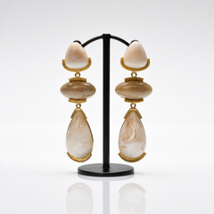 Orecchini beige