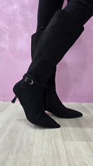 Stivali in camoscio Nero