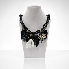 Collana Foglia Nera