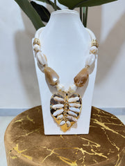 Collana foglia
