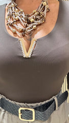 Body Vlada Marrone