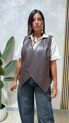 Gilet ecopelle asimmetrico