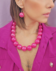 SET ORECCHINI E COLLANA FUCSIA