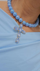 Collana choker azzurra chiaro